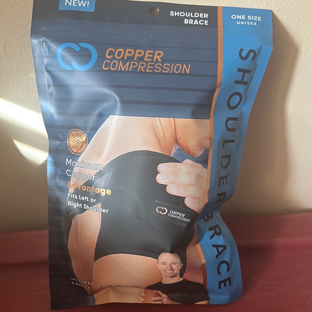 Shoulder Brace - Black